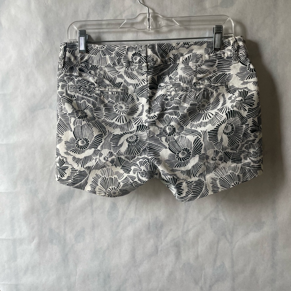 Old Navy Patterned Short